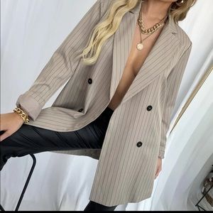 Oversized Blazer.